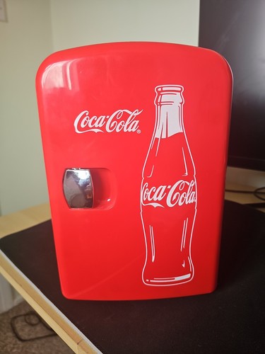 Coca cola mini fridge - 4l,