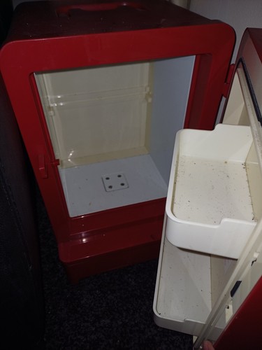 Coca cola mini fridge - fridge, red