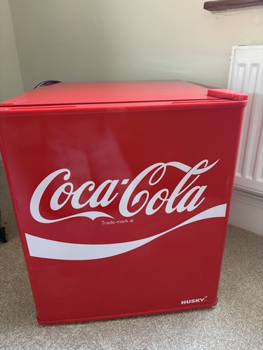 Husky coca cola mini fridge - coca-cola,