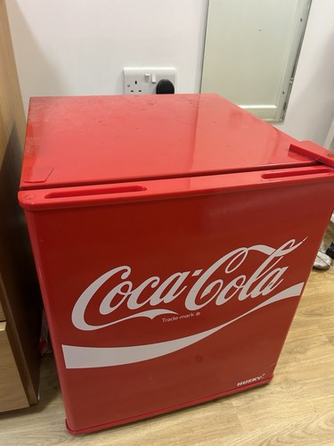 Husky coca cola mini fridge - mini, fridge.