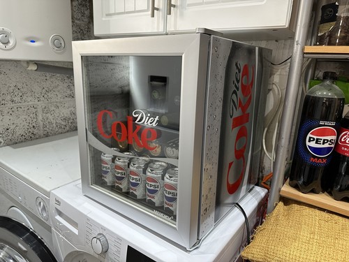 Husky diet coke drinks table - drinks,
