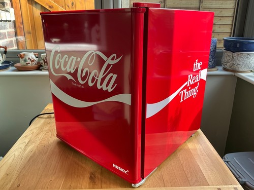 Husky coca cola - husky, coca-cola,