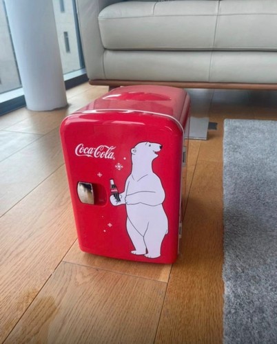 Coca cola mini fridge - mini, —